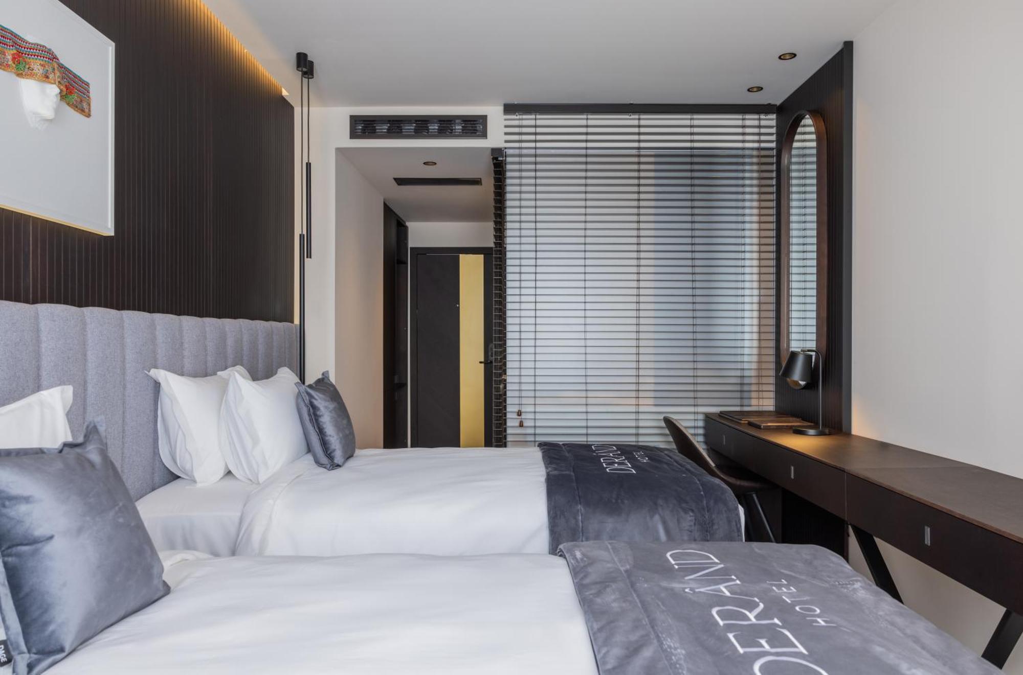 Derand Hotel Pristina Exterior foto